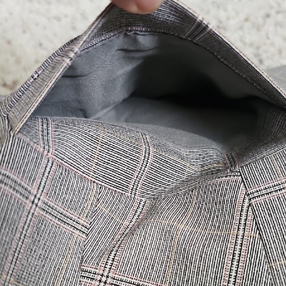 Express sz M gray plaid button-up vest - Picture 13 of 13